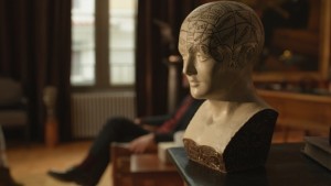 visuel de la série Les Beaux Malaises – décors et direction artistique Isabelle Delbecq