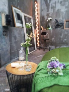 décor publicité Activia-construction loft en studio - isabelle delbecq
