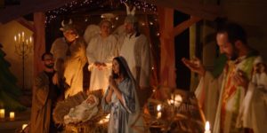 décor En famille – détails crèche vivante personnages – Isabelle Delbecq