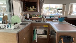 décor La Traversée – intérieur catamaran – Isabelle Delbecq
