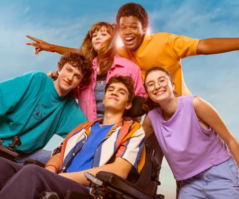 visuel de la série Les Bracelets Rouges – décors et direction artistique Isabelle Delbecq