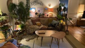 décor Deliveroo Koh Lanta – décor jungle interieur salon aménagé – Isabelle Delbecq