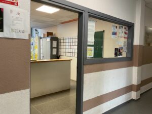 décor Le Nounou – urgences d'hopital – Isabelle Delbecq