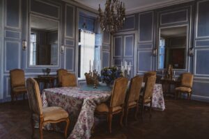 décor Le Nounou – salle à manger chateau – Isabelle Delbecq