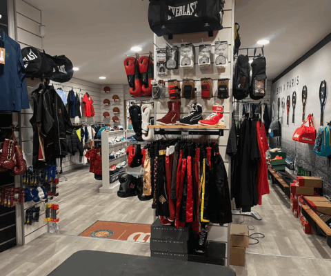 décor Challenger – ambiance décors comédie sportive – Isabelle Delbecq